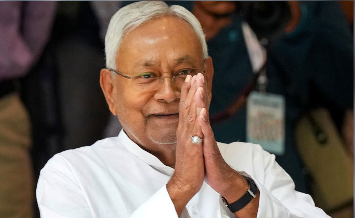 Nitish Kumar issues five-point directive to improve pedestrian safety in Bihar