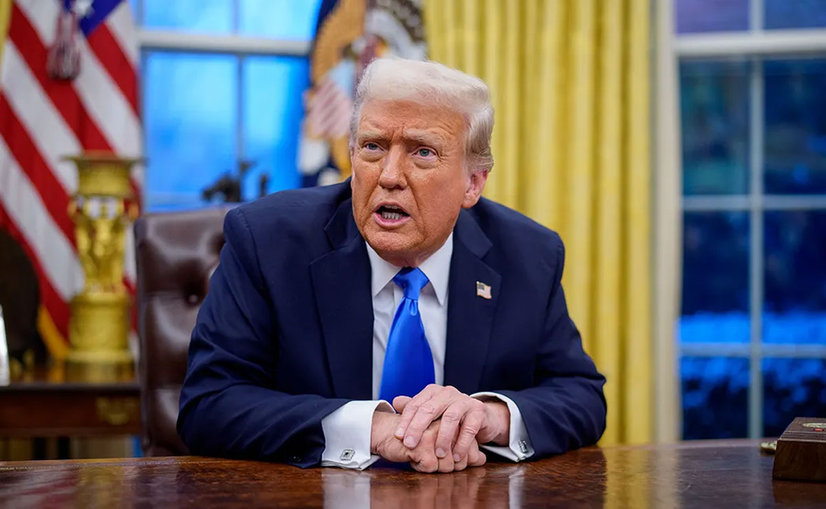 Trump weighs strike as Iran allies hold back