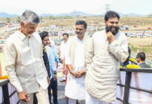 Andhra Pradesh CM, Guv extend Ugadi greetings