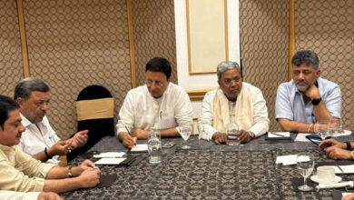 Amid internal rift, Congress announces candidates for Karnataka bypolls