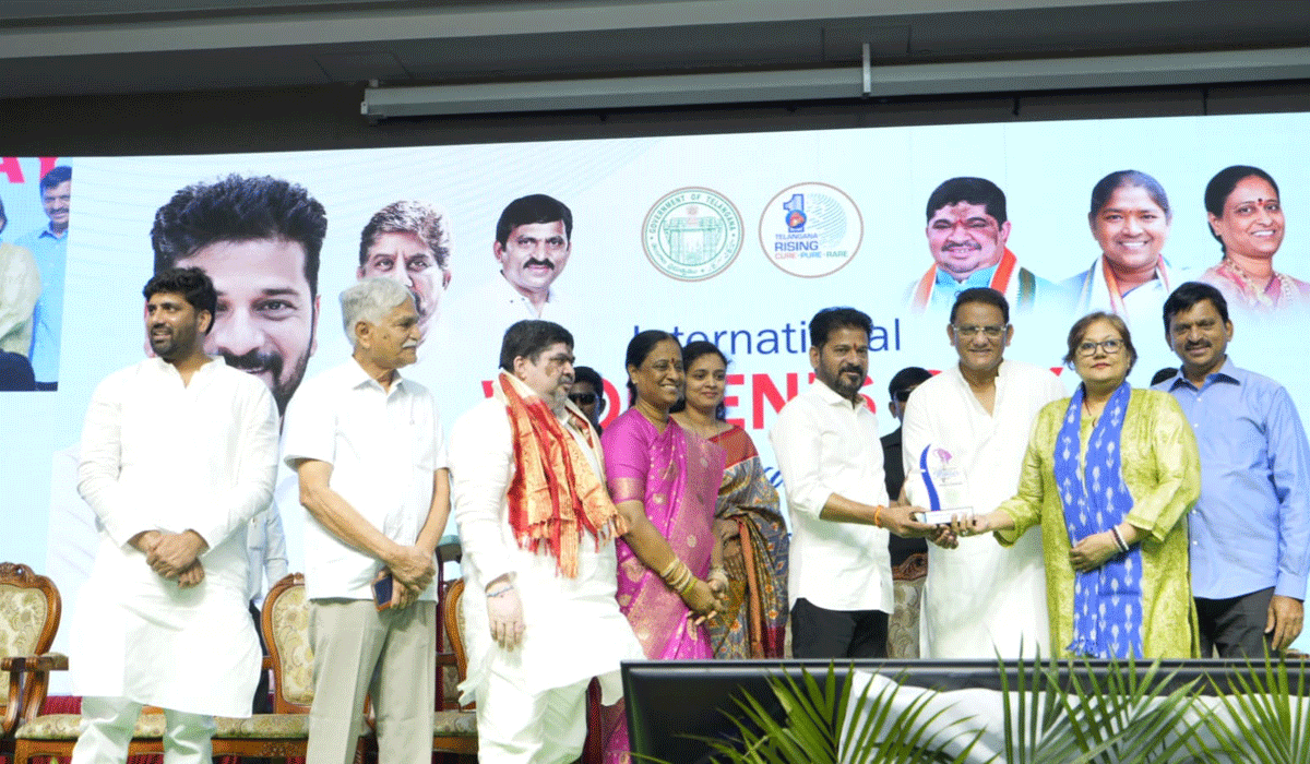 CM Revanth Reddy and Minister Mohammed Azharuddin Honour Women Journalists on International Women’s Day at Praja Bhavan