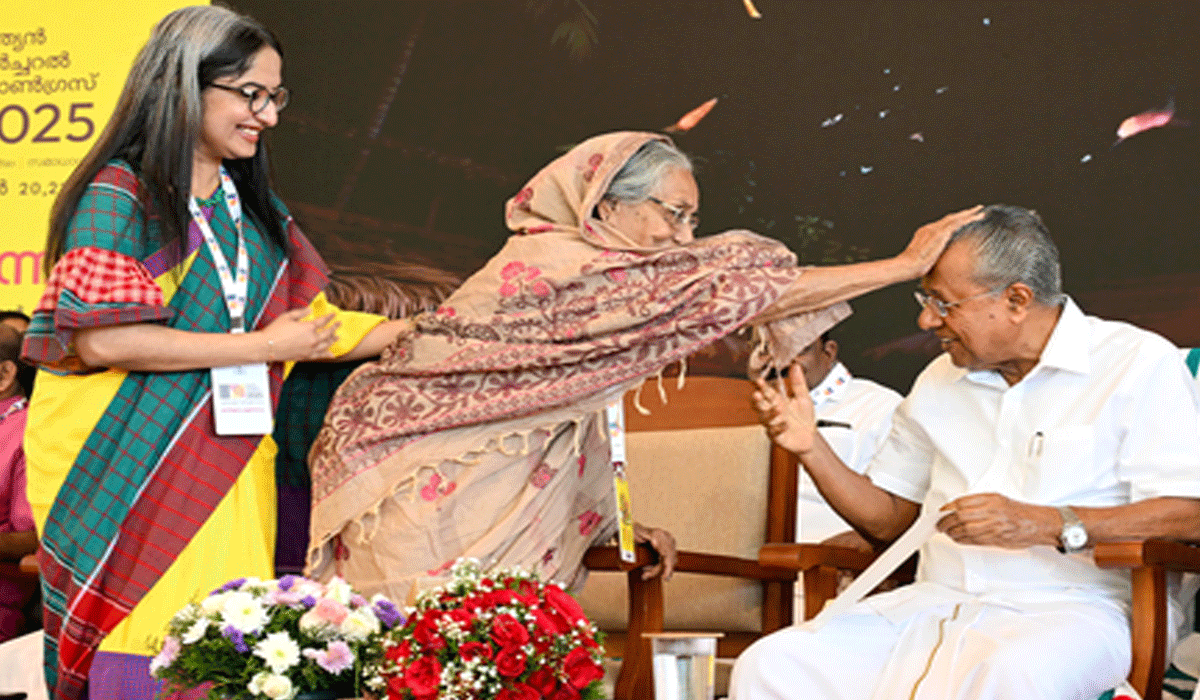 Vijayan salutes women ‘s historic struggles, reaffirms Kerala's commitment to gender equality