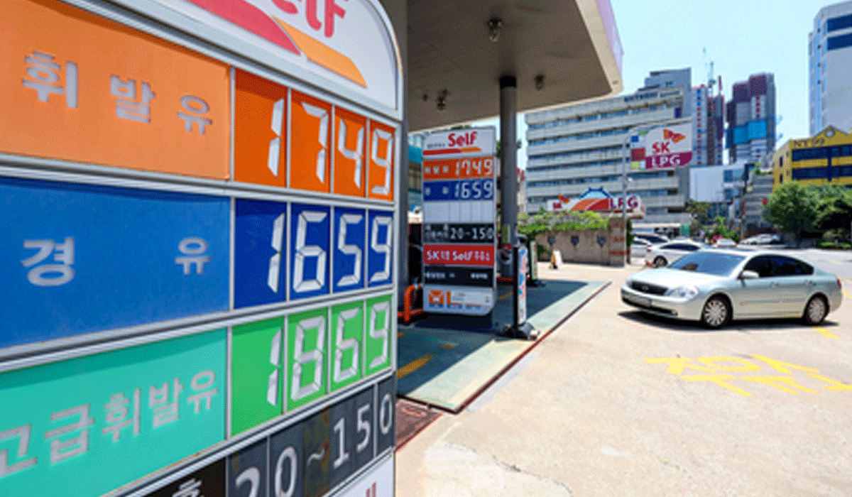 Global jet fuel, diesel prices poised to surge more than crude as Iran war rages: Report