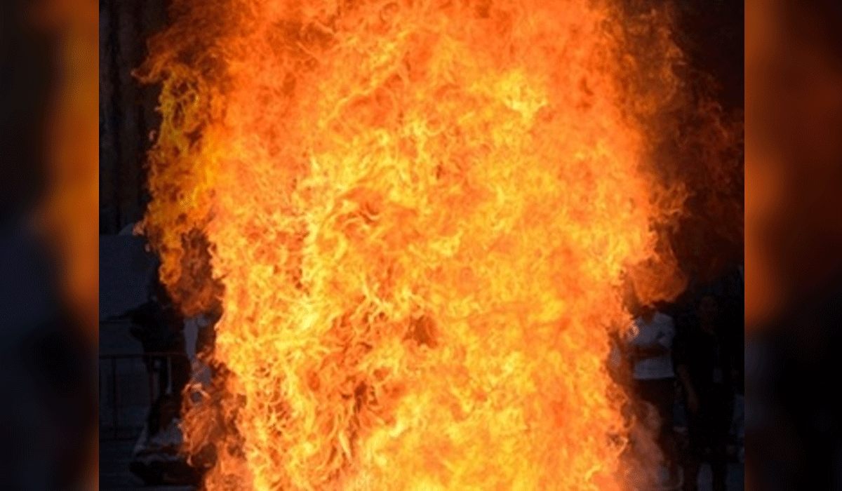 Telangana man sets ablaze wife, father-in-law, probe underway