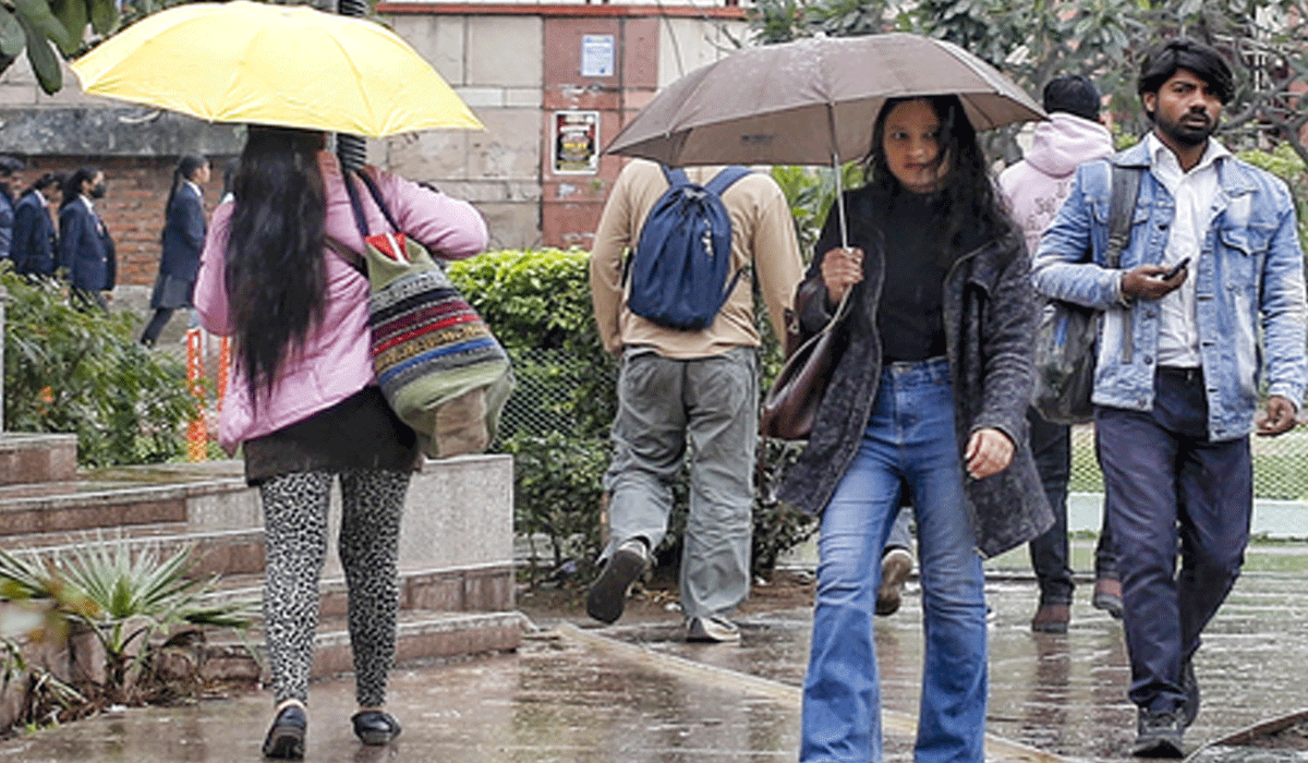 Airline firms issue travel advisory amid rain, thunderstorm forecast