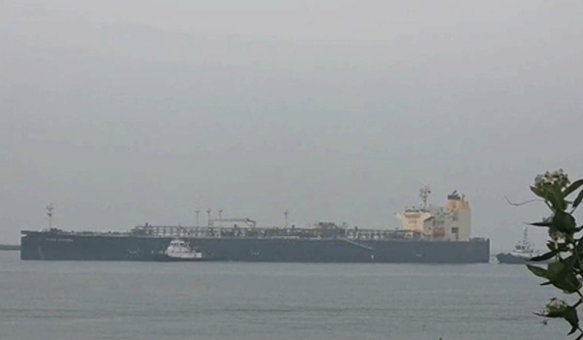 US 'Pyxis Pioneer' at New Mangalore Port with 16,714 tonnes of LPG