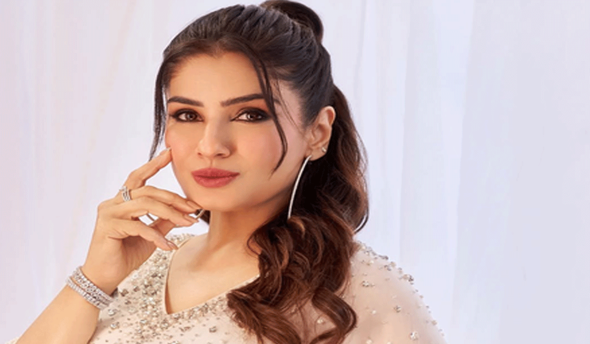 Raveena Tandon opens up on insecurities in career & classroom politics