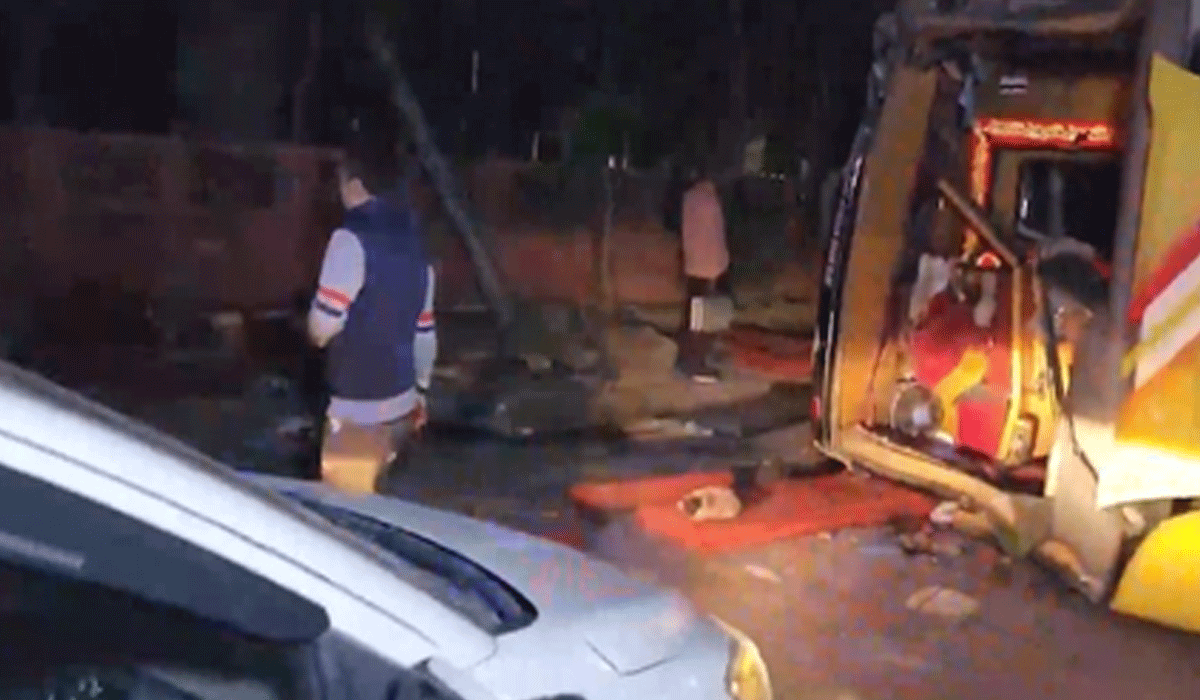 Delhi bus accident: Driver detained after passengers claim he was speeding, drunk driving