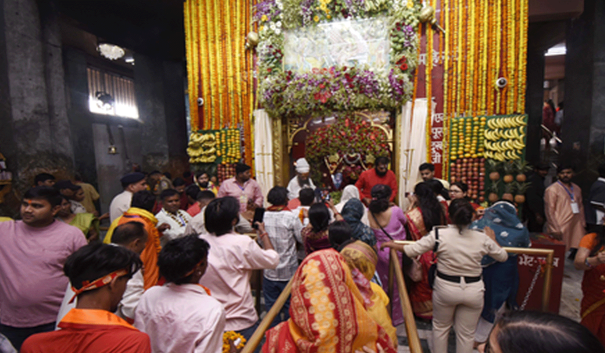 Ram Navami celebrations underway in Patna with devotion, grandeur; Nitin Nabin prays at Mahavir Temple