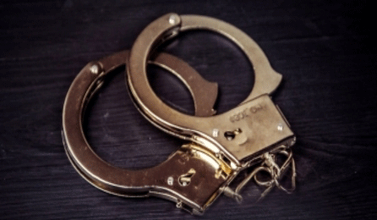 Andhra shocker: Man kills girlfriend, cuts body into pieces; surrenders at police station