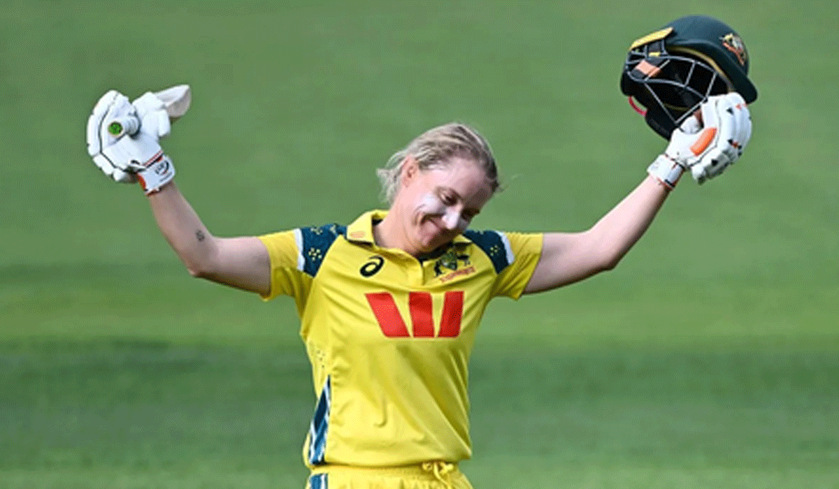 3rd ODI: Healy, Mooney fire Australia Women to massive 409/7 against India