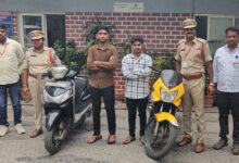 Hyderabad Bike Stunt Case: Two Youths Arrested Near Lumbini Park and Secretariat for Dangerous Reels