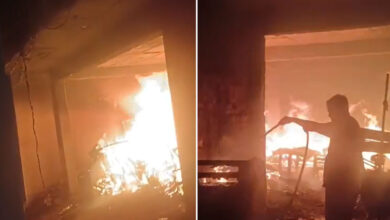 Fire Accident in Kali Khabar Area: Sofa Repair Warehouse Blaze, No Casualties Reported