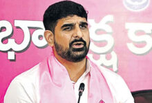 Hyderabad CID Notice to BRS MLA Kaushik Reddy Over Jatara Incident