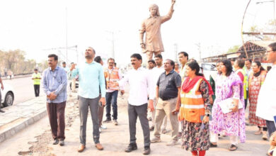 GHMC Commissioner R.V. Karnan Conducts Surprise Inspection in Goshamahal and Karwan Circles