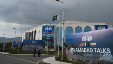 Table for talks set as world awaits US, Iran meet halfway in Islamabad