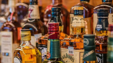 Delhi Police dismantle interstate illicit liquor racket; one arrested