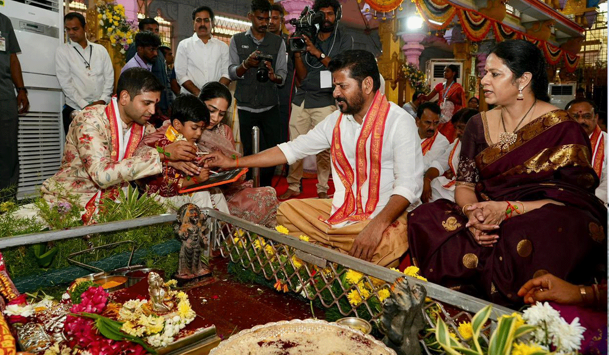 Telangana CM lays foundation for Rs 225 crore Basara temple renovation work