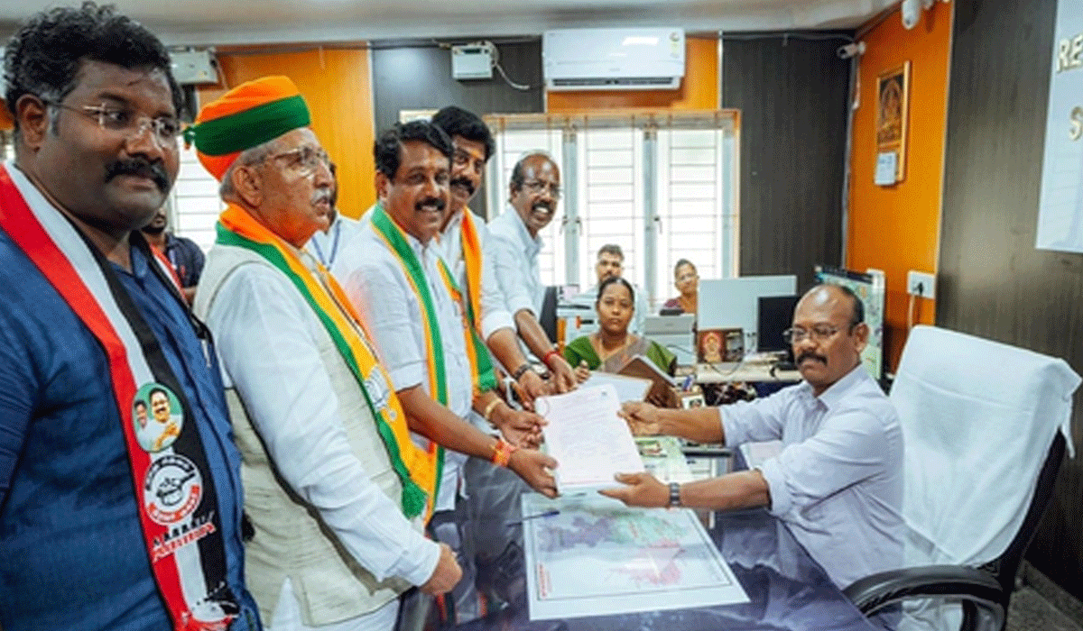 BJP leaders file nominations across Tamil Nadu on final day