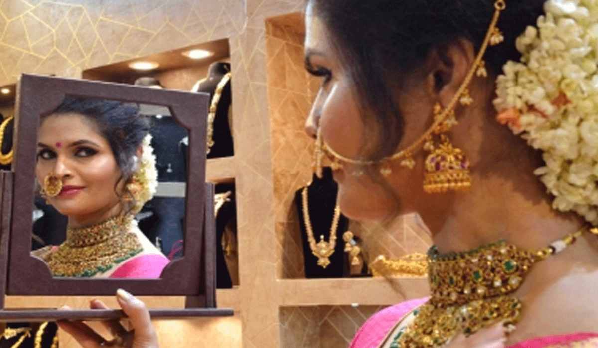 Gold, silver surge up to 6 pc despite Trump ceasefire plan