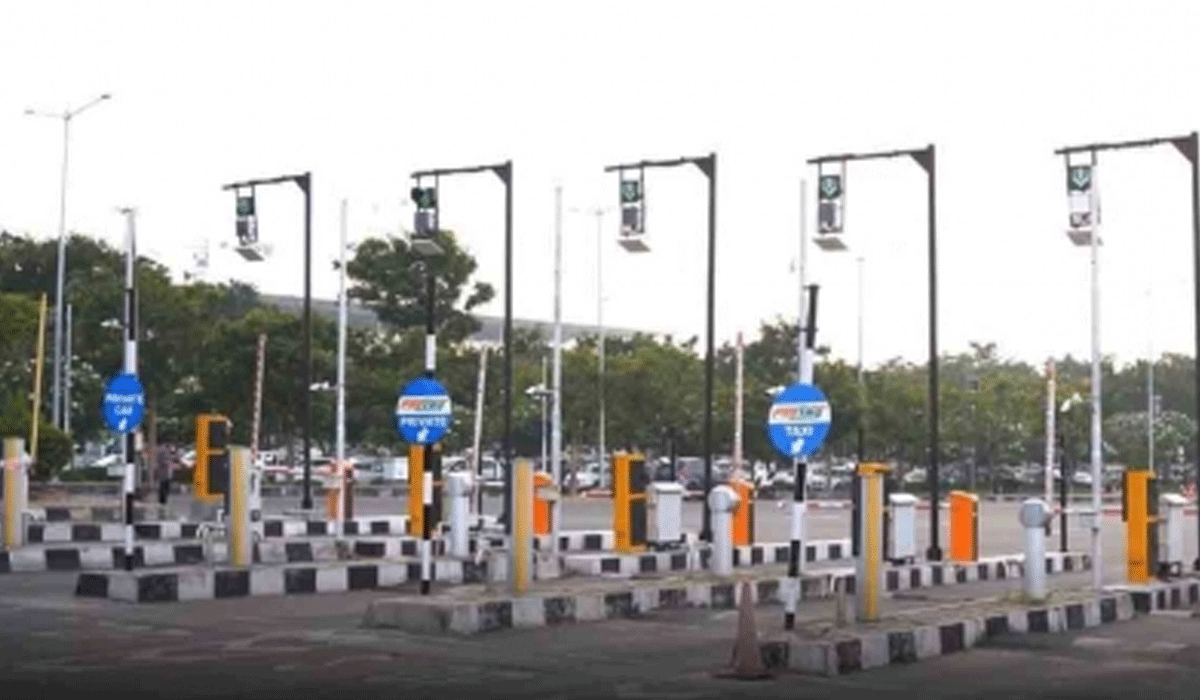 NHAI directs FASTag issuer banks to validate vehicle registration numbers