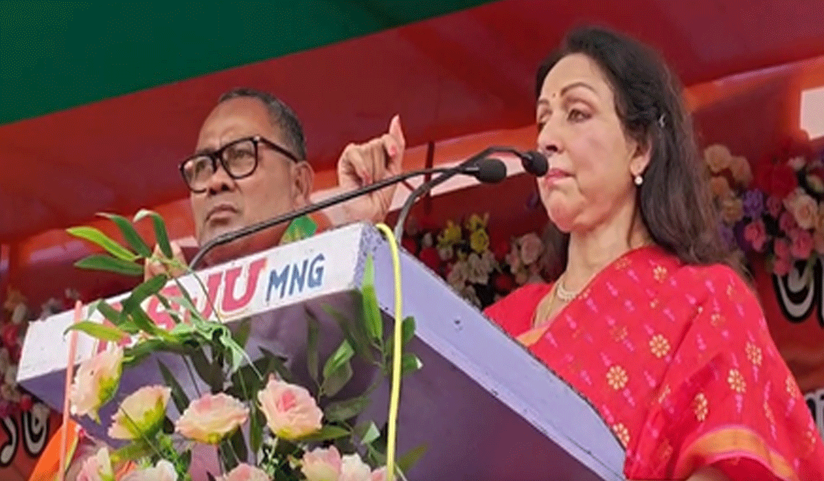 Top leaders make final push as campaigning nears end in West Bengal, Tamil Nadu