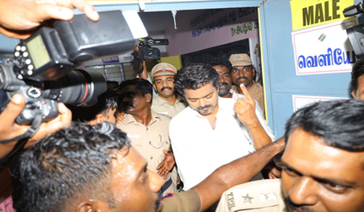 Vijay votes in Neelankarai; urges EC to direct authorities to deploy emergency public transport
