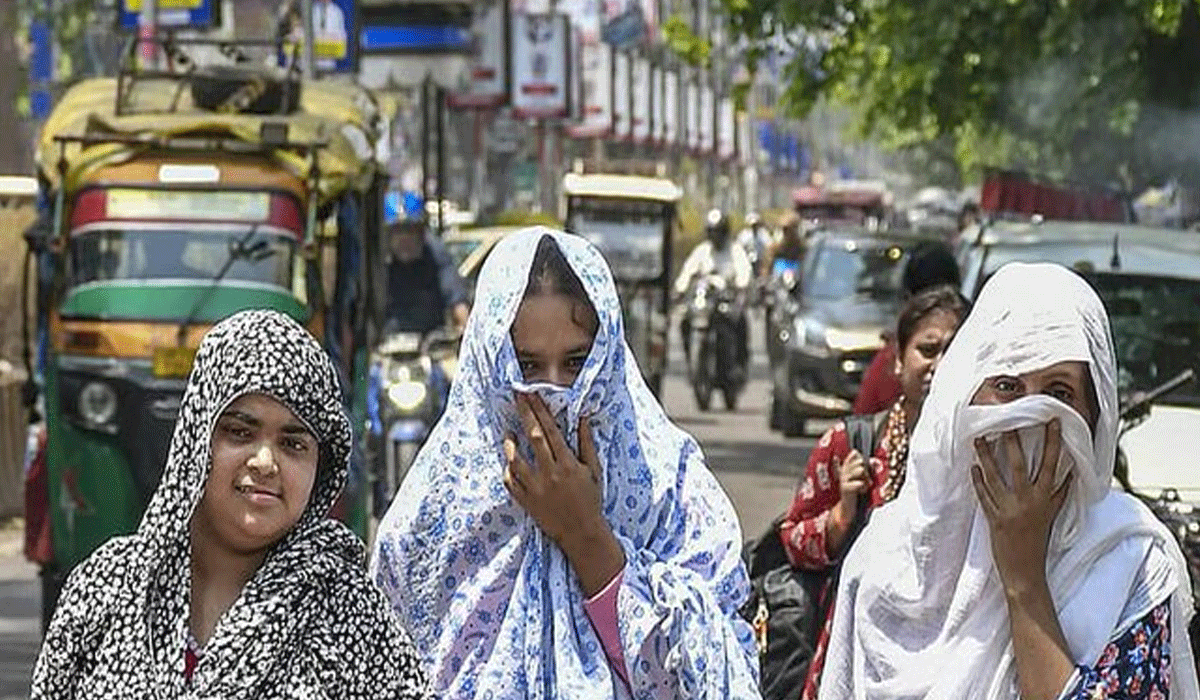 Severe heatwave grips North India; IMD issues alert