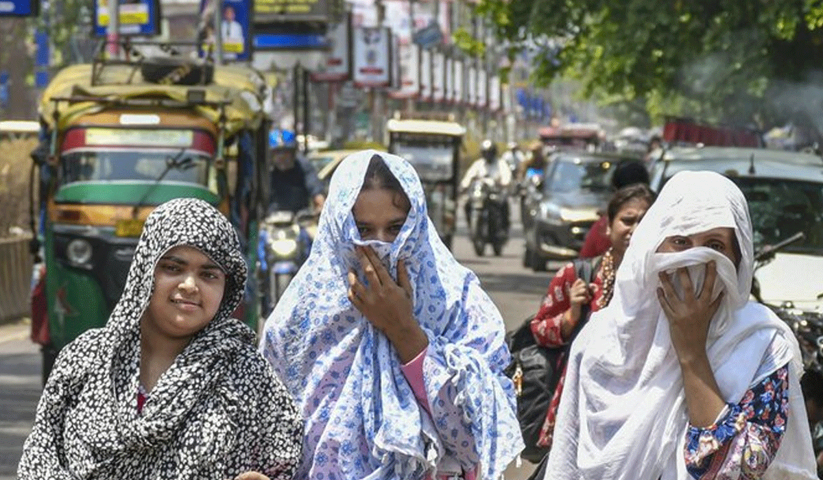 IMD warns of rising temperatures; doctors advise caution amid heatwave alerts