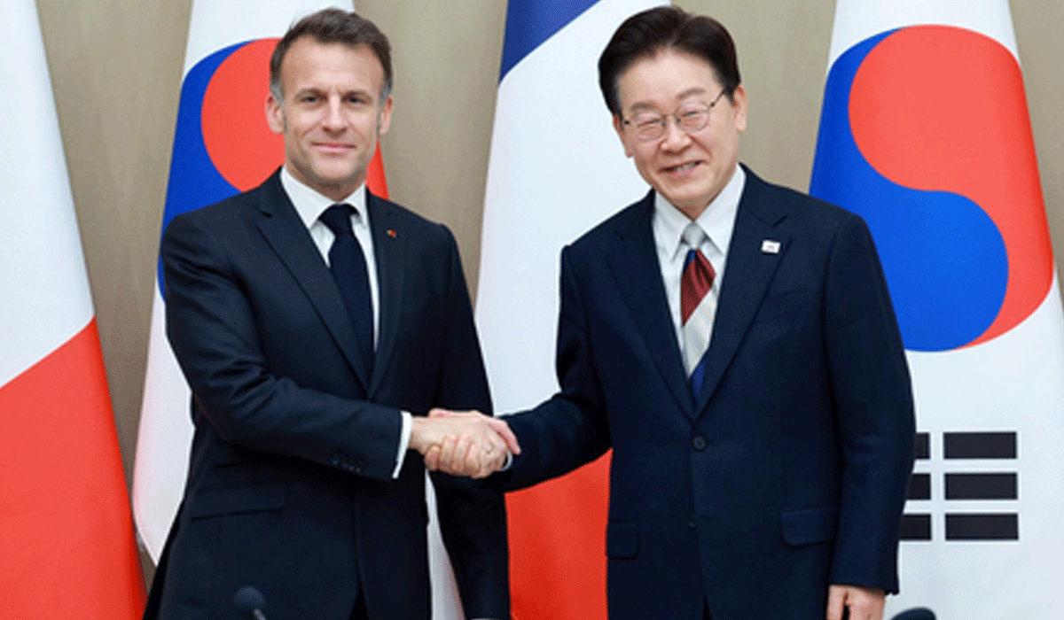 South Korea, France agree to cooperate on safe passage through Strait of Hormuz