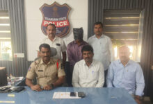 Hyderabad House Burglary Case: Mailardevpally Police Arrest Accused, Recover Gold and Mobiles Worth Rs 5.2 Lakh