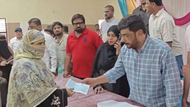 Shaadi Mubarak Cheques Distribution: AIMIM MLA Jaffar Hussain Meraj Distributes 244 Cheques Worth ₹2.44 Crore