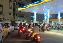 Hyderabad Petrol Shortage Panic: Long Queues in City as Pumps Display ‘No Stock’ Boards