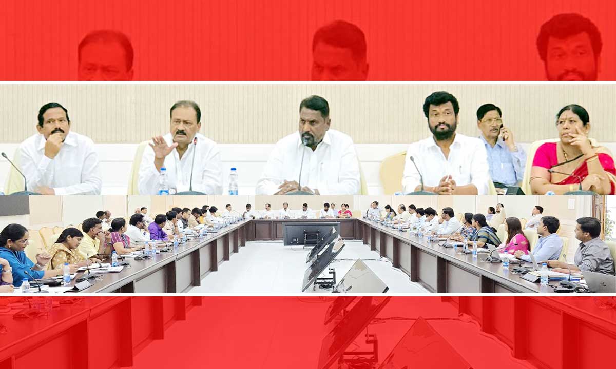 Telangana Govt Reviews Tribal Issues, Forest Rights Implementation at Secretariat Meeting