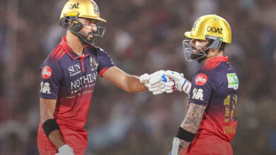 IPL 2026: RCB Beat DC by 9 Wickets in New Delhi After Bowling Them Out for 75, Kohli, Padikkal Lead Easy Chase