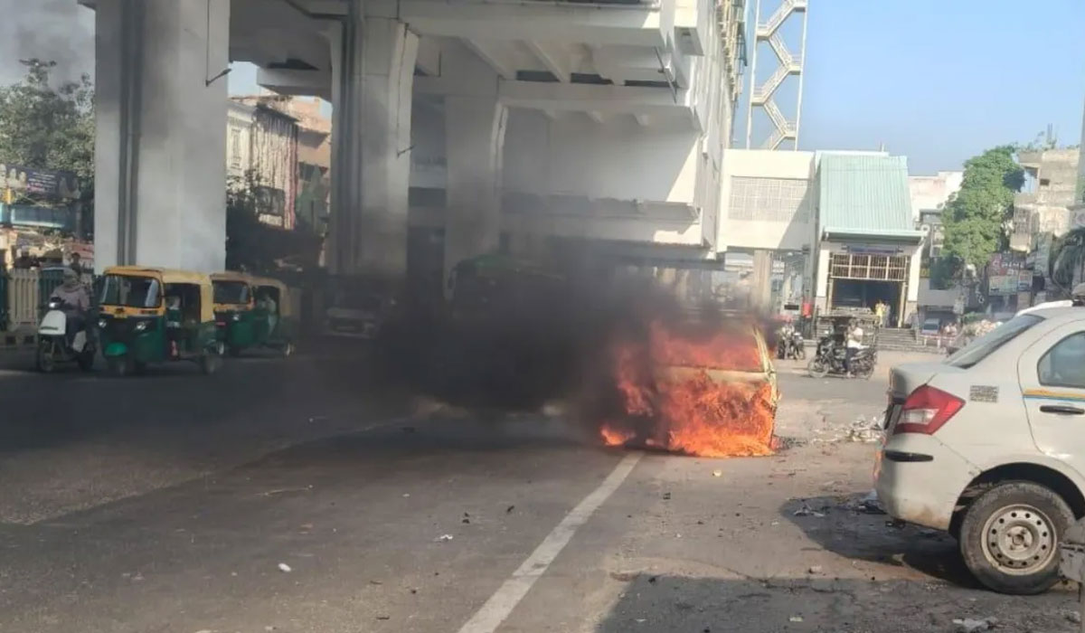Car catches fire near Bhajanpura metro station in Delhi; driver escapes unhurt