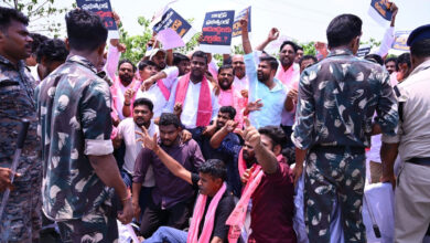 BRS stages protests to demand Union MoS Bandi Sanjay’s dismissal after son's arrest in POCSO case
