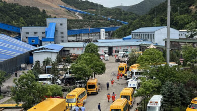 China coal mine accident leaves 82 dead, nine trapped