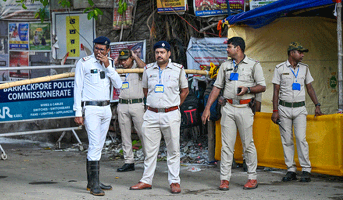 'Master Parade' mandatory every 15 days, Kolkata Police issue strict instructions to enhance police efficiency