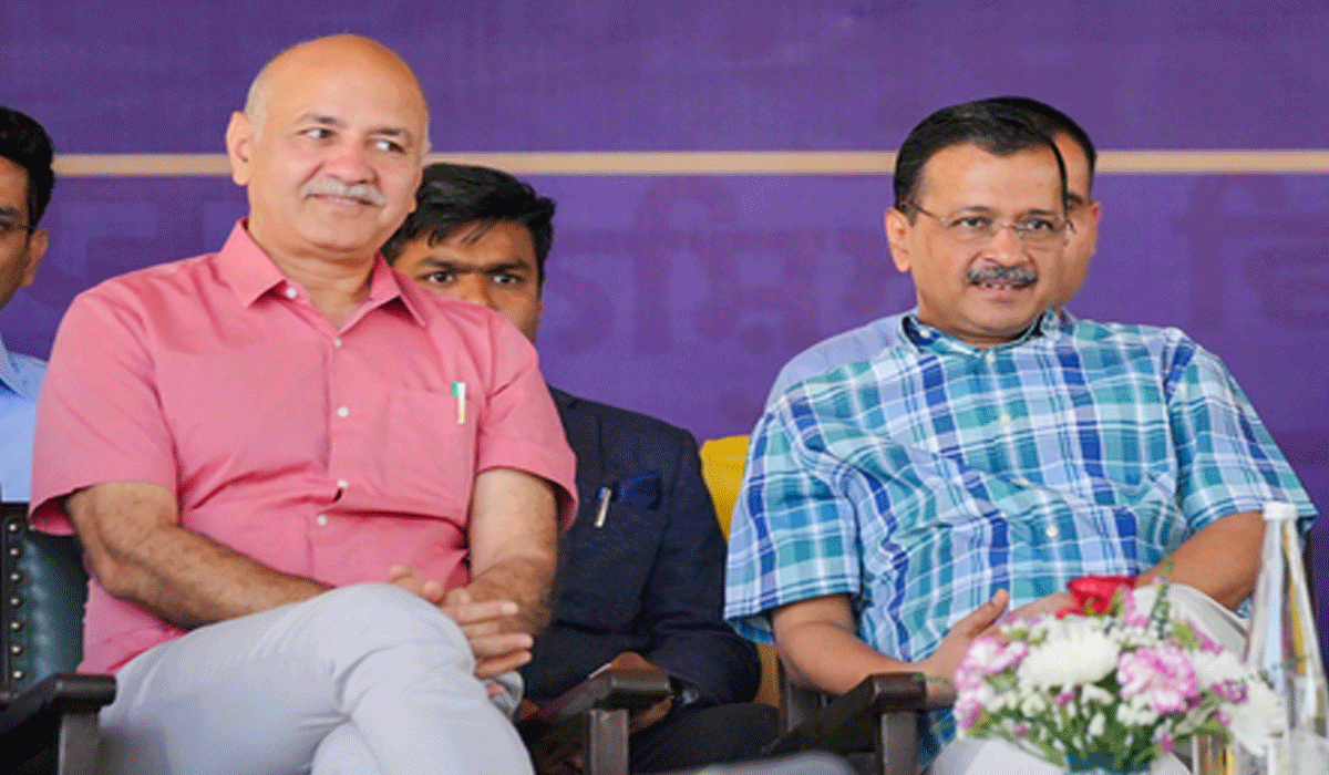Delhi High Court issues fresh notice to Kejriwal, Sisodia in excise policy case