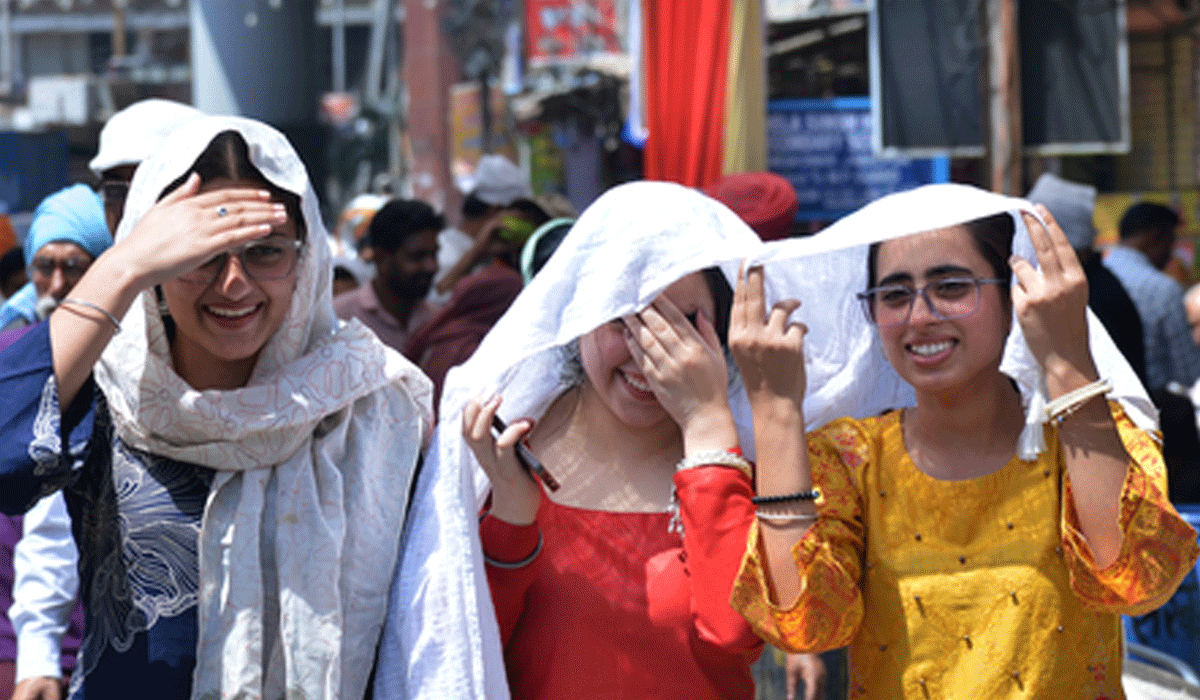 Intense heatwave expected to continue across MP for next five days, alert issued