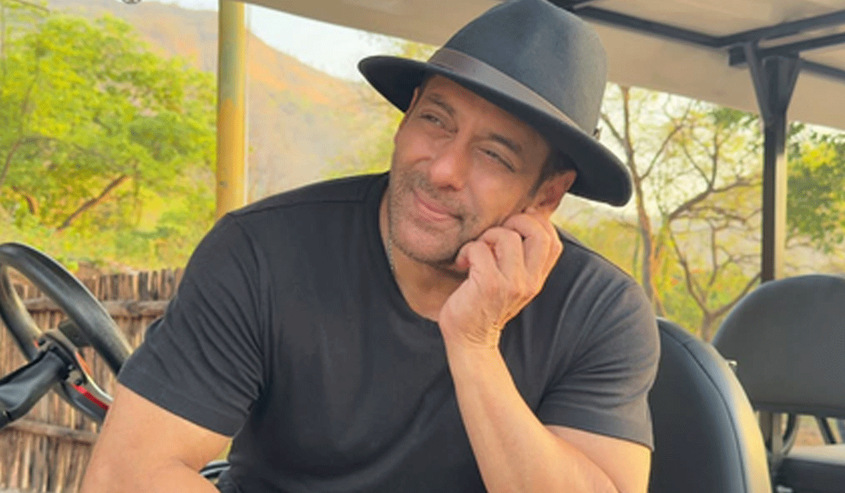 Salman Khan shares street-smart witty life advice: Topi khud pehno kisi ko pehnao nahi