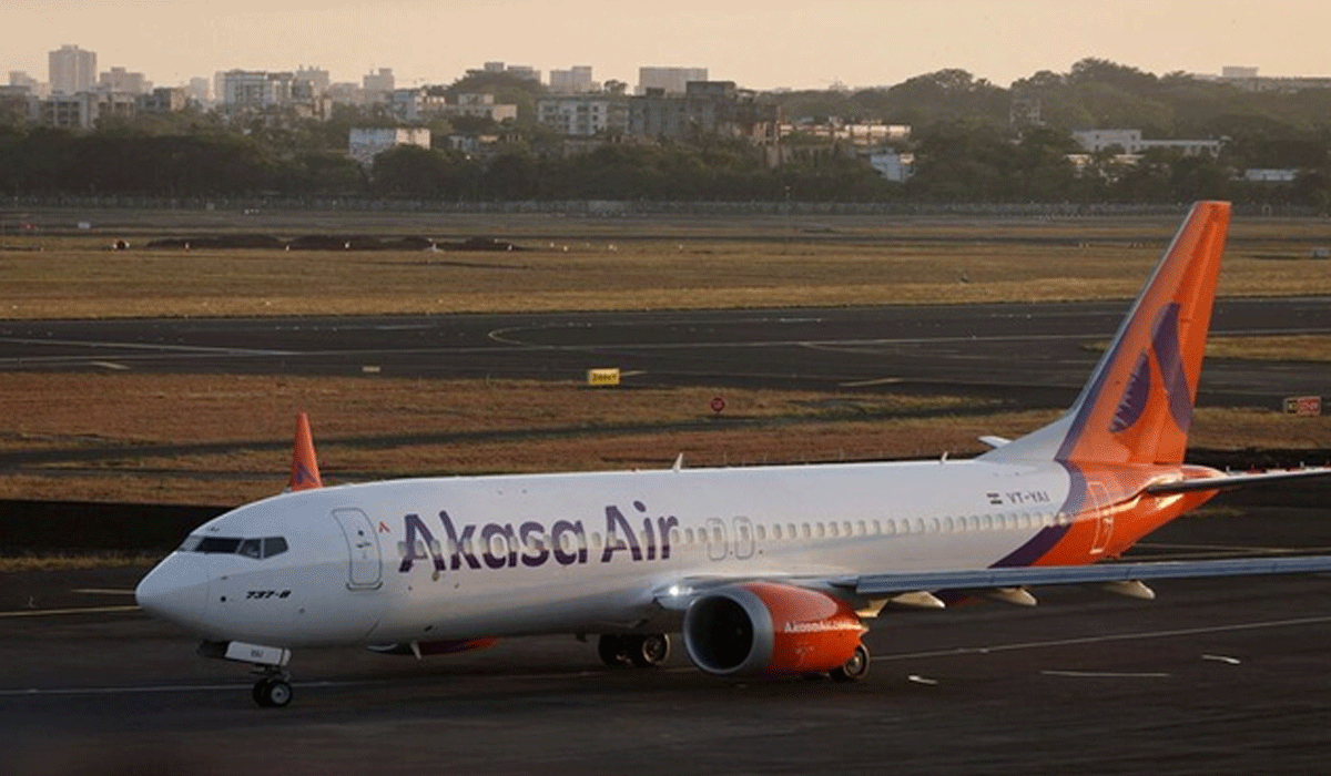 Akasa Air flight makes emergency landing at Lucknow airport after weather diversion