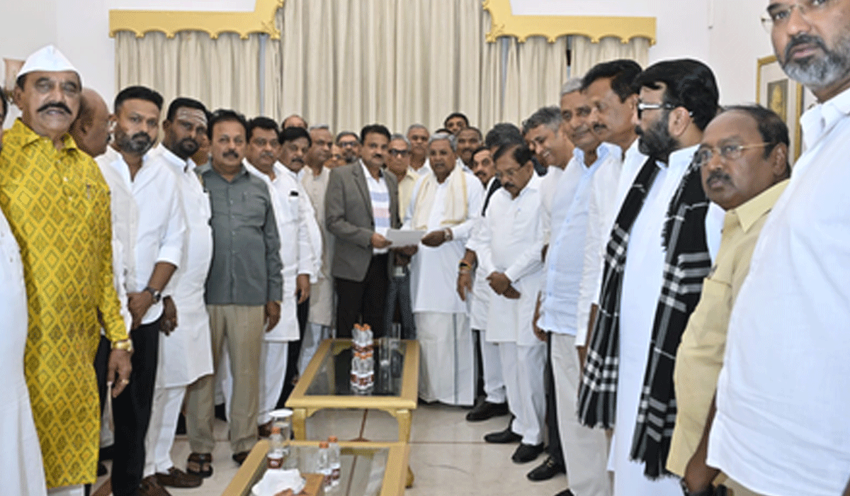 Siddaramaiah resigns, brings curtains down on tenure as Karnataka's longest-serving CM