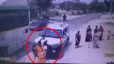 Telangana Road Accident: Woman Killed After Car Rams Passengers Waiting for Bus