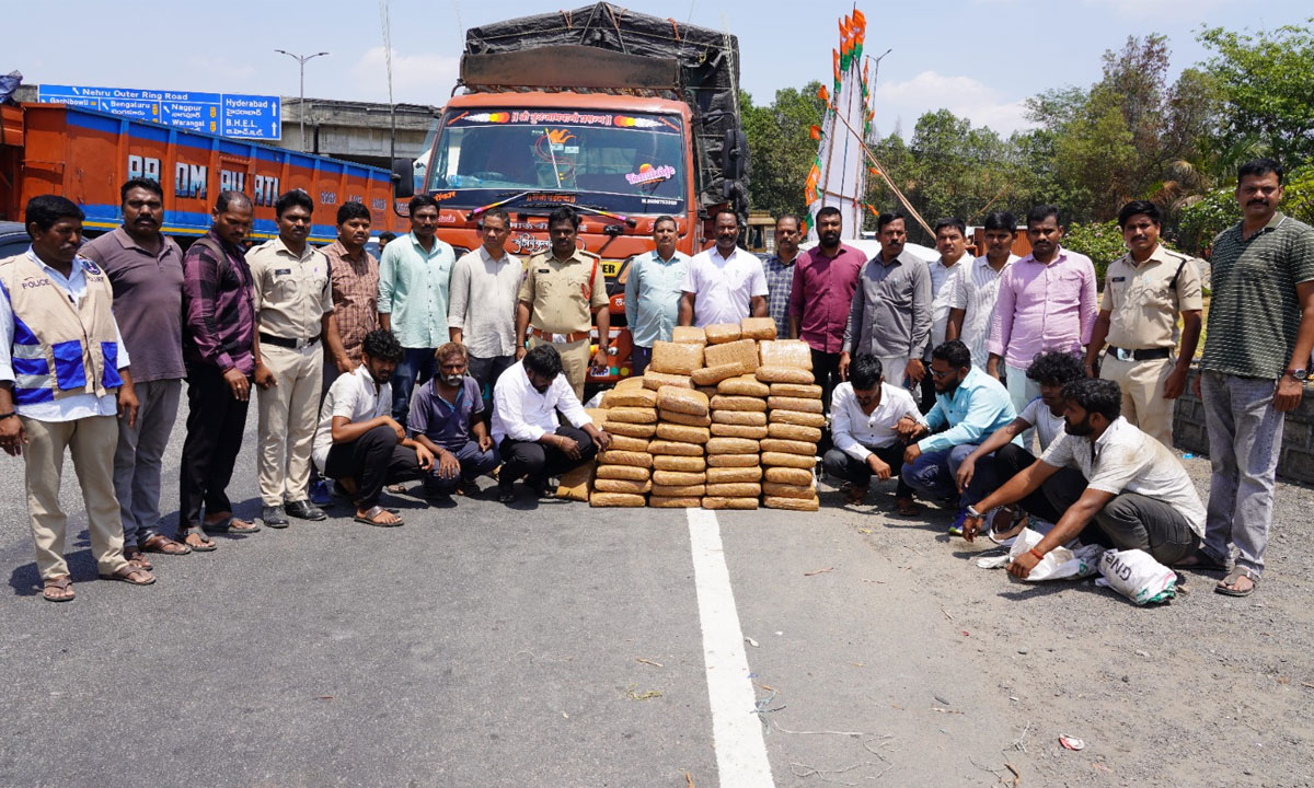 Patancheru Police Seize 400 Kg Ganja Worth Rs 2 Crore in Joint Operation, 7 Arrested