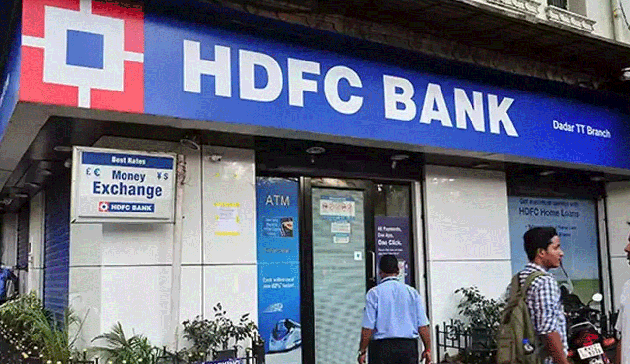 HDFC Bank shares fall over 2 pc amid allegead payment irregularities
