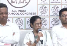 Mamata Banerjee Alleges Conspiracy in Elections, Calls EC ‘Main Villain’, Refuses to Resign