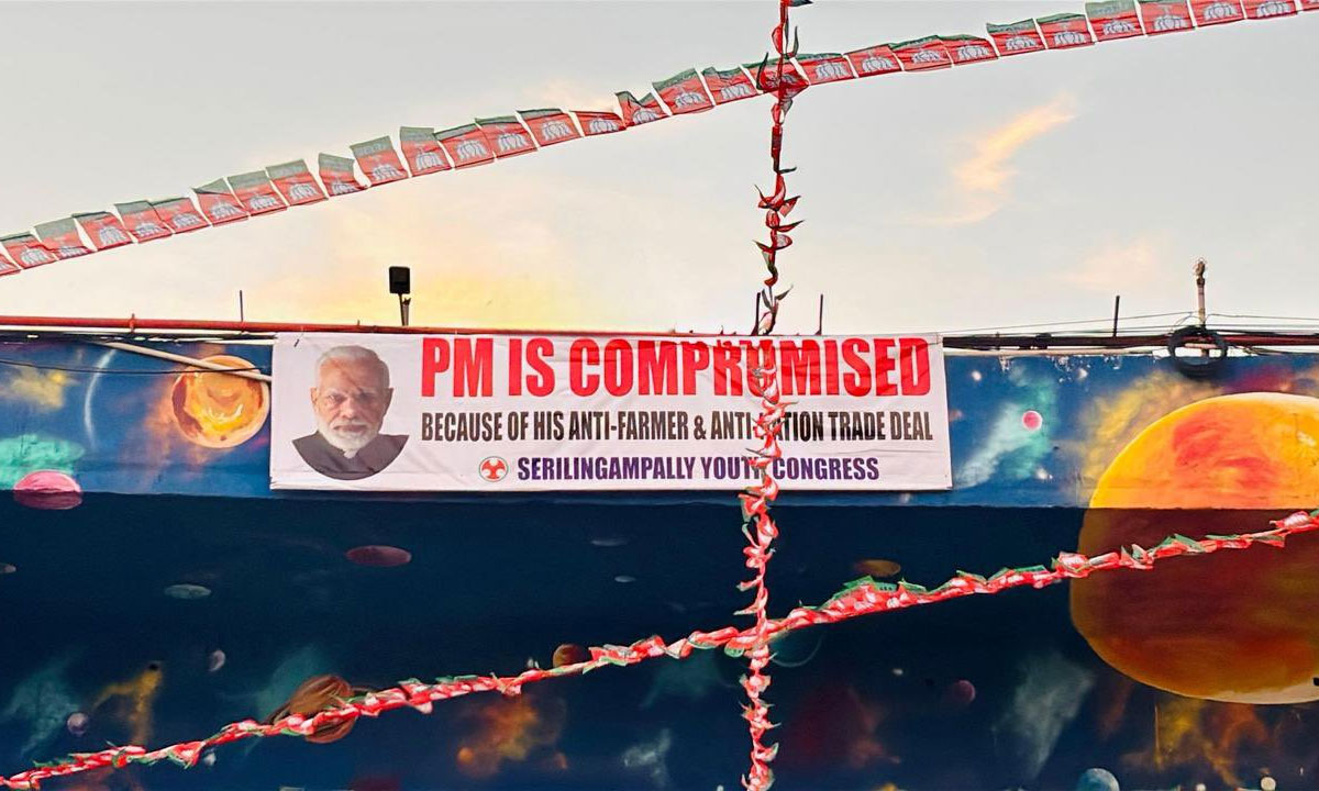 ‘PM Is Compromised’ Posters Surface in Hyderabad Ahead of Narendra Modi Visit, Congress Intensifies Protest
