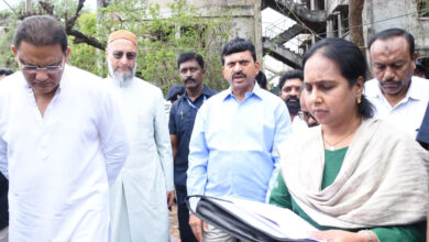 Hyderabad to Get 1 Lakh LIG Houses: P Srinivas Reddy, Owaisi and Azharuddin Inspect Housing Locations in Nampally and Karwan